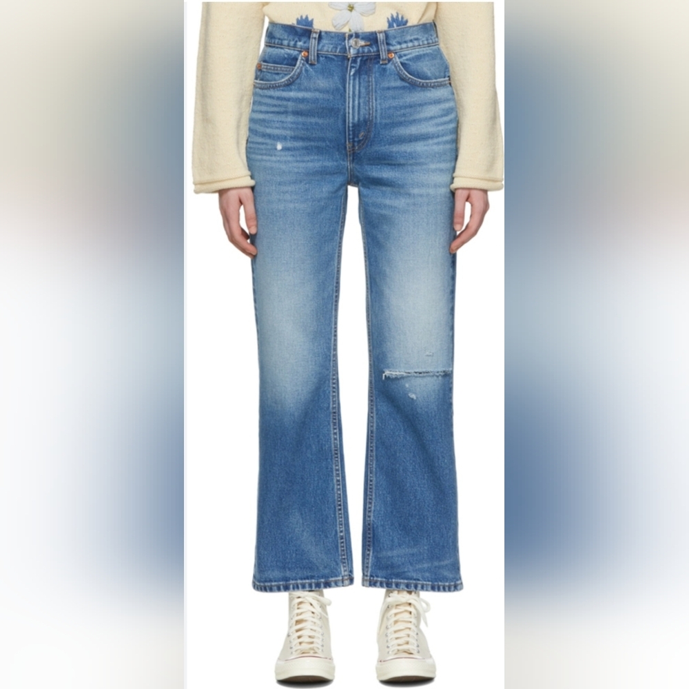 Re/Done Loose Flare Jeans in Arroyo Blue with rip. Size 26